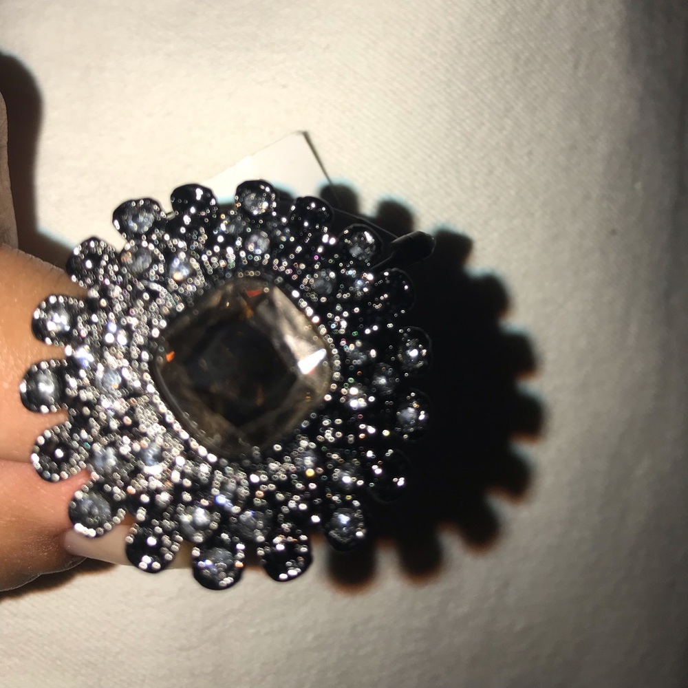Beautiful Peyton ring size 7
